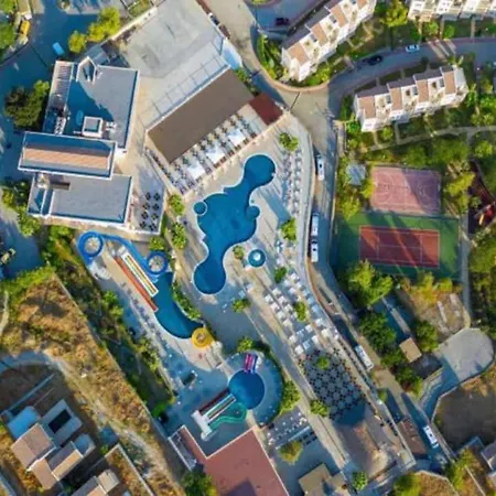 Private Deluxe 2 Bedroom Wyndham Golf & Kuşadası