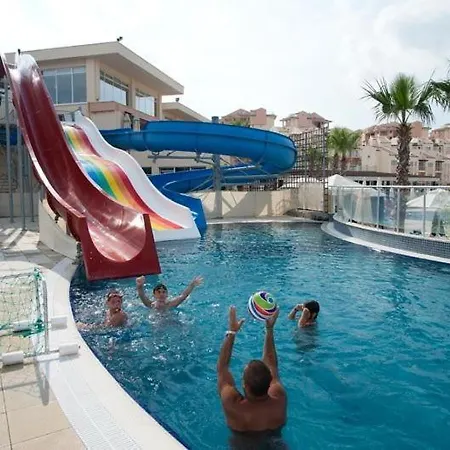 Private Deluxe 2 Bedroom Wyndham Golf & Daire Kuşadası